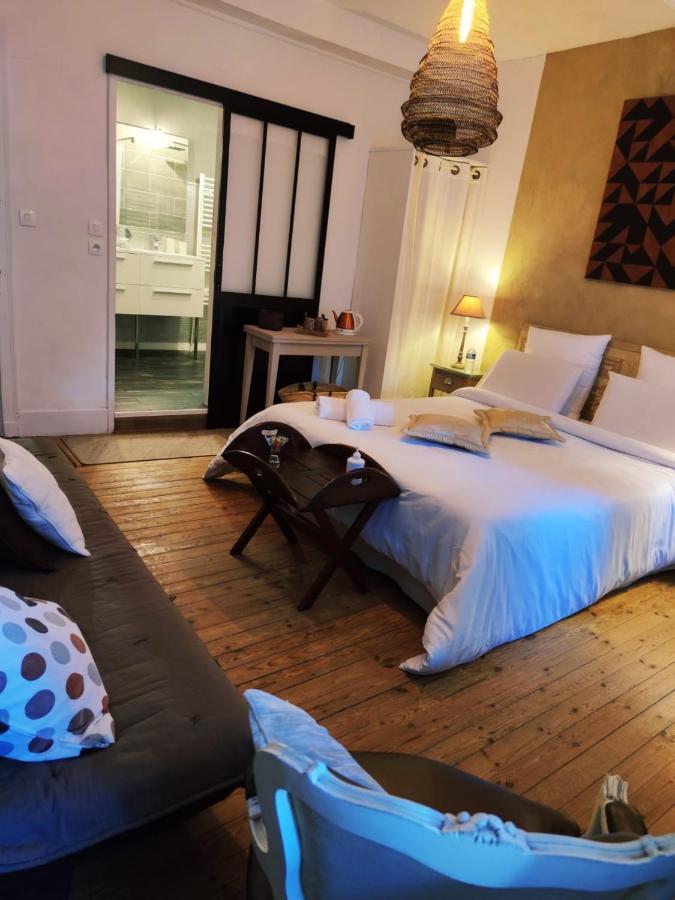 Chambre D'Hotes "Le Village" Villenouvelle Ngoại thất bức ảnh